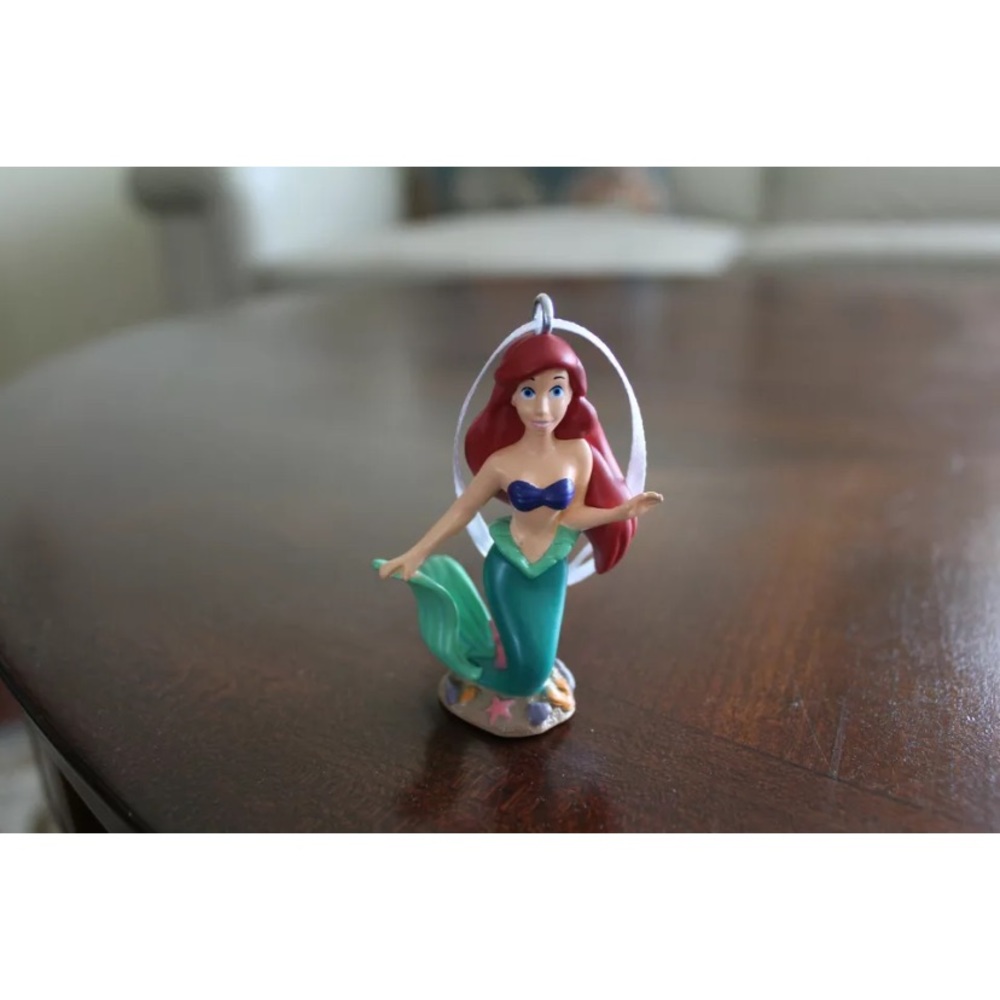 New Disney’s The Little Mermaid Ornament Set - Picture 3 of 8